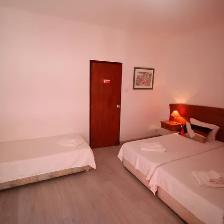 בית הארחה Dom Carlos I